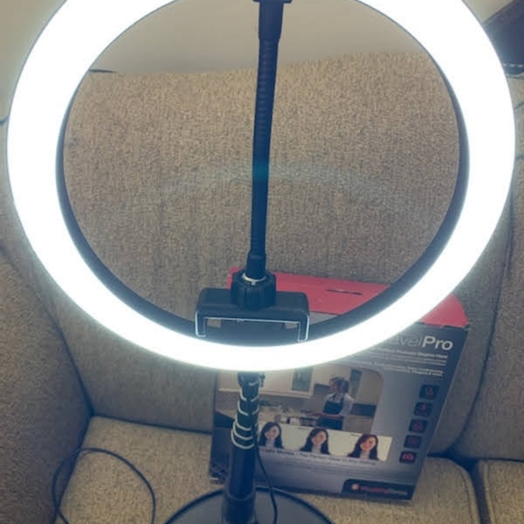 On Air Halo Travel Pro LED Ring Light - Picture 2 of 4